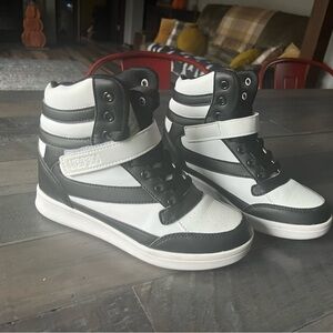 Women’s size 6.5 high-Top Sneakers, with hidden heel. these are new & so cute!